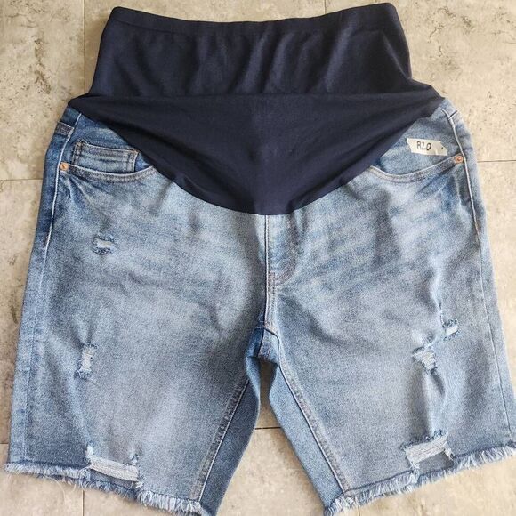 R20  Time And Tru maternity jean shorts - Picture 1 of 8